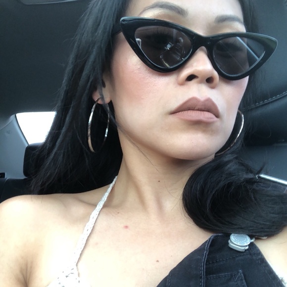 Meet your Posher, Karen - Picture 1 of 1